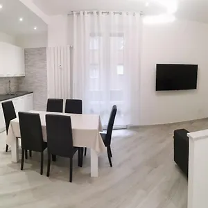 Residenze Niguarda E , Mailand Italien